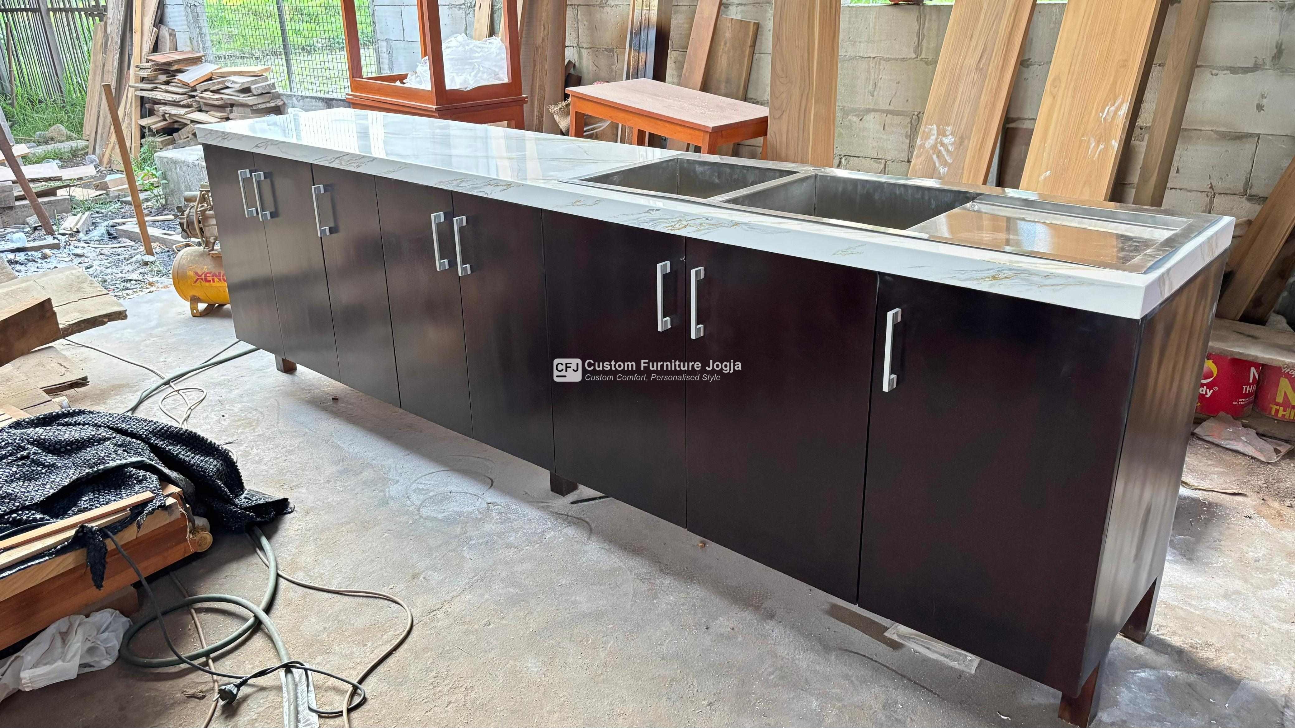pembuatan  kichen pantry  jogja